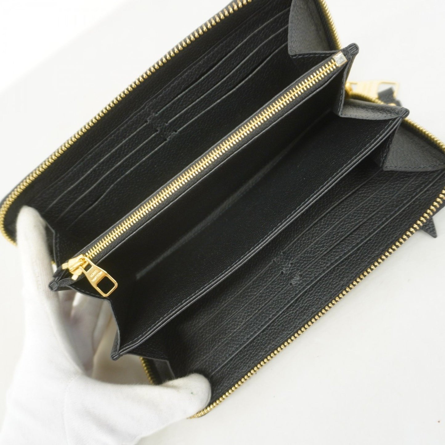 Louis Vuitton Zippy wallet, Black, Leather, wallet
