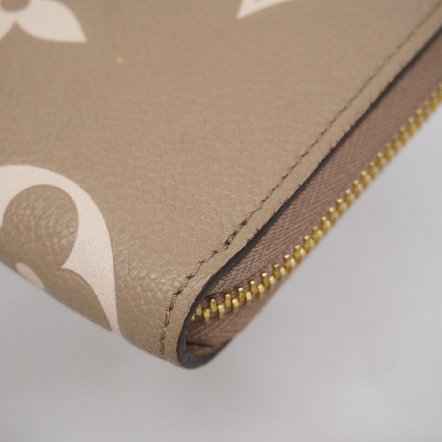 Louis Vuitton Zippy wallet, Brown, Leather, wallet