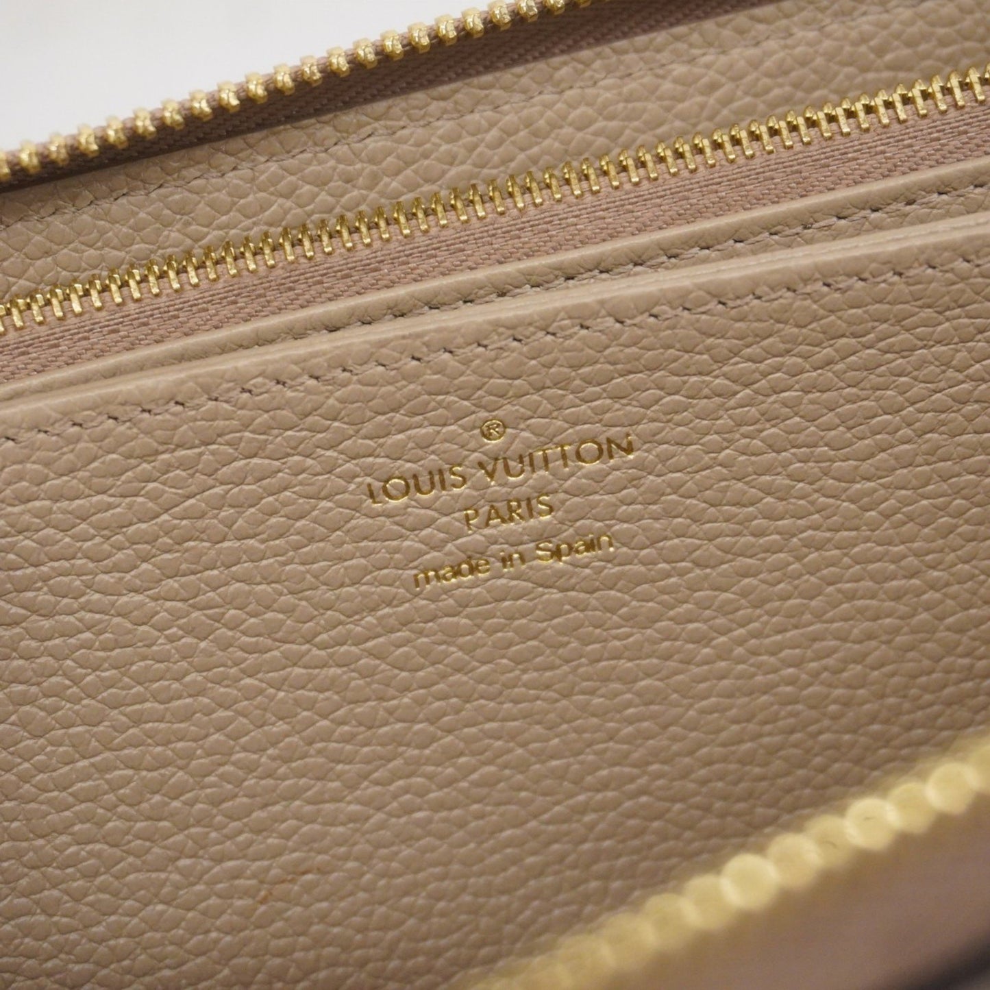 Louis Vuitton Zippy wallet, Brown, Leather, wallet