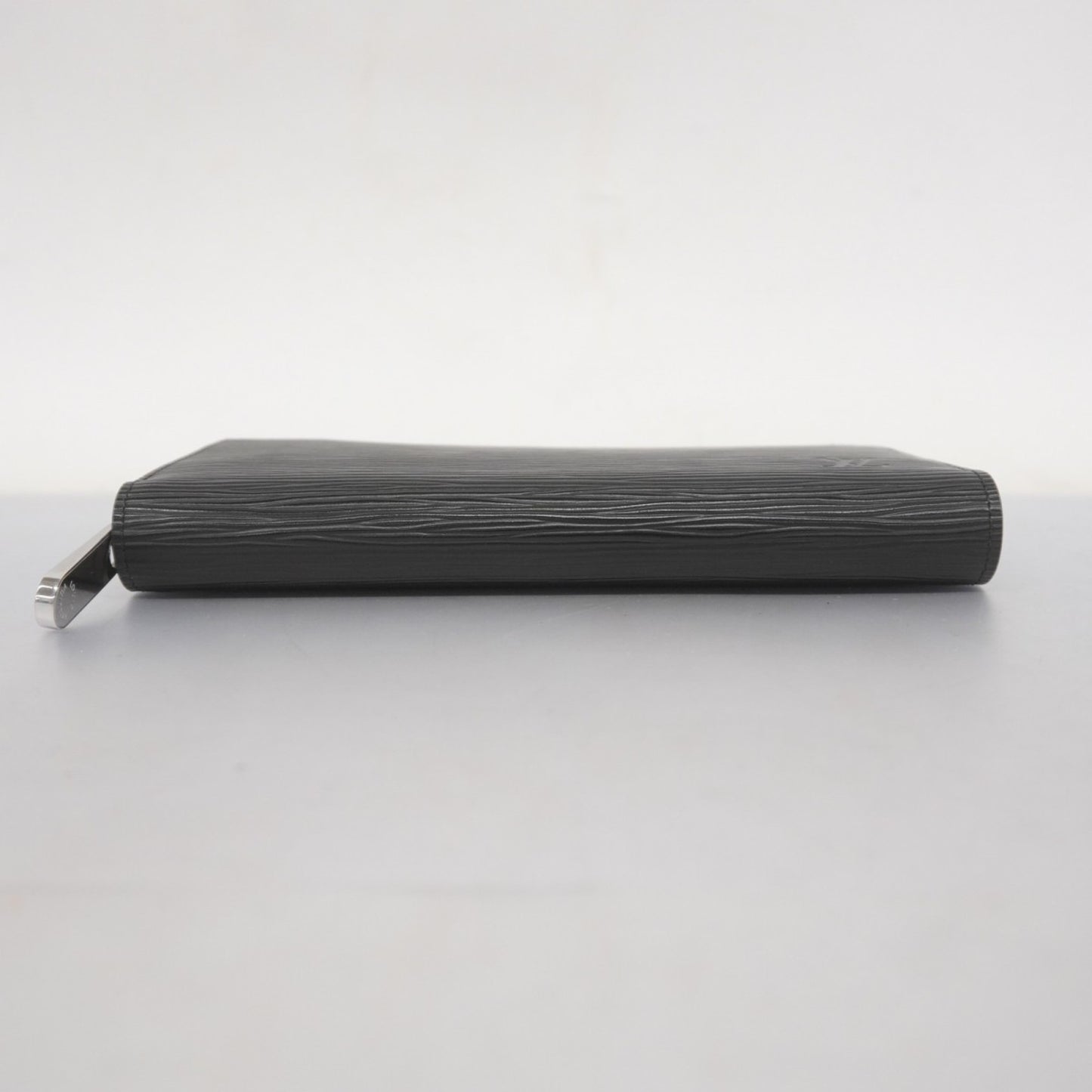 Louis Vuitton Zippy wallet, Black, Leather, wallet