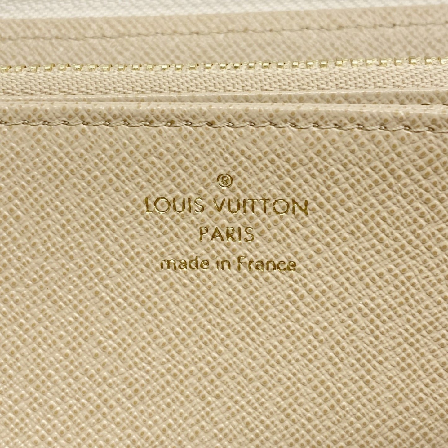 Louis Vuitton Zippy wallet, Ecru, Canvas, wallet