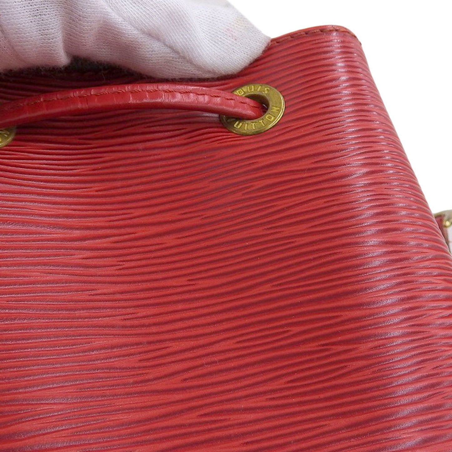 Louis Vuitton Petit Noé, Red, Leather, shoulder