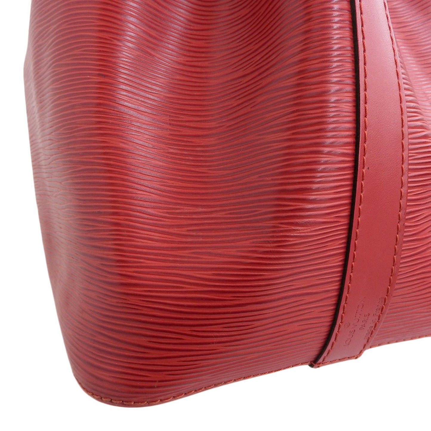 Louis Vuitton Petit Noé, Red, Leather, shoulder