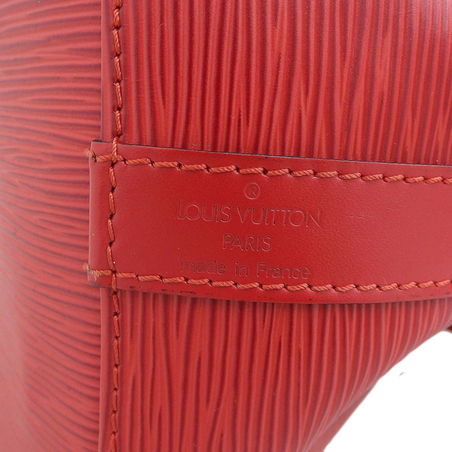 Louis Vuitton Petit Noé, Red, Leather, shoulder
