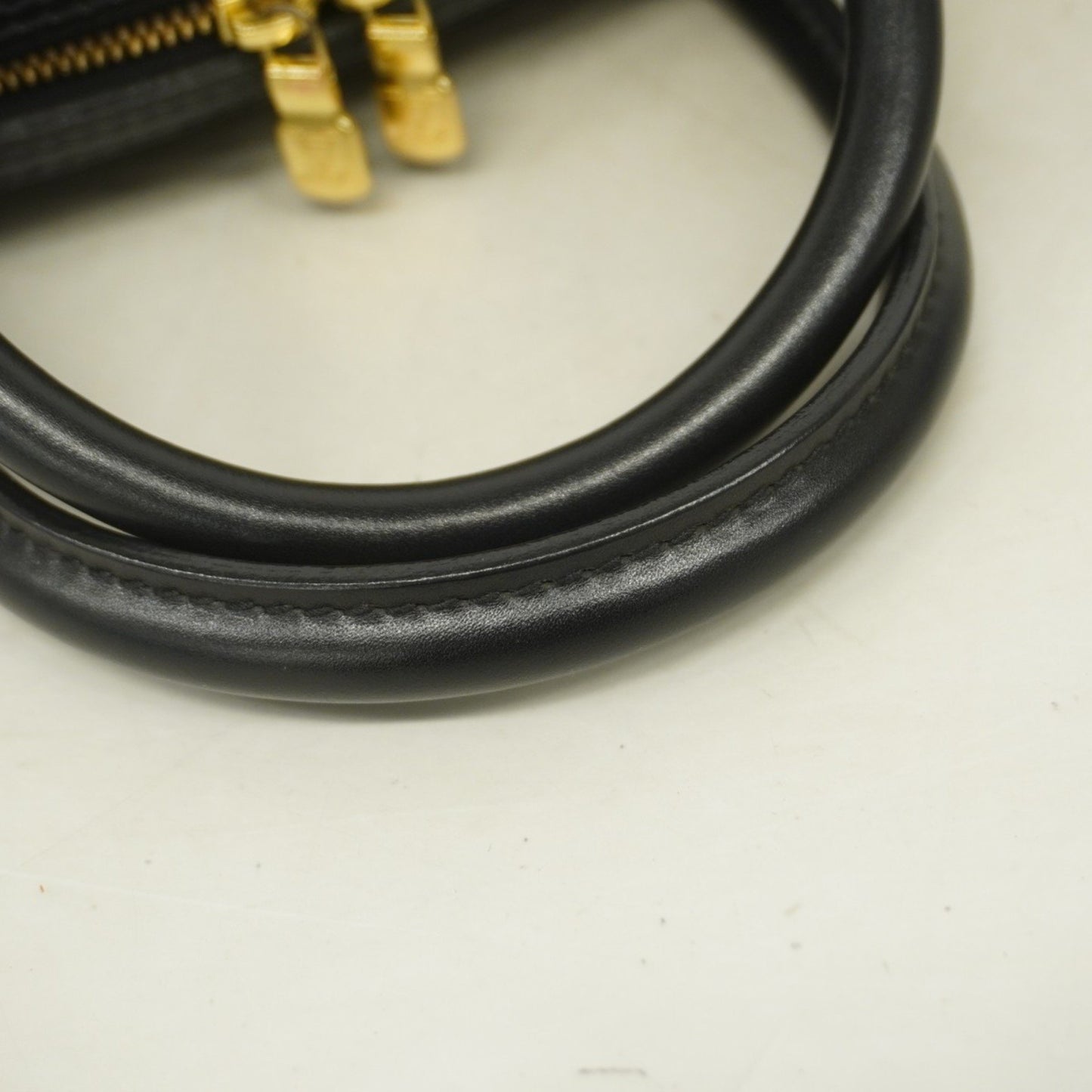 Louis Vuitton Jasmin, Black, Leather, handbag