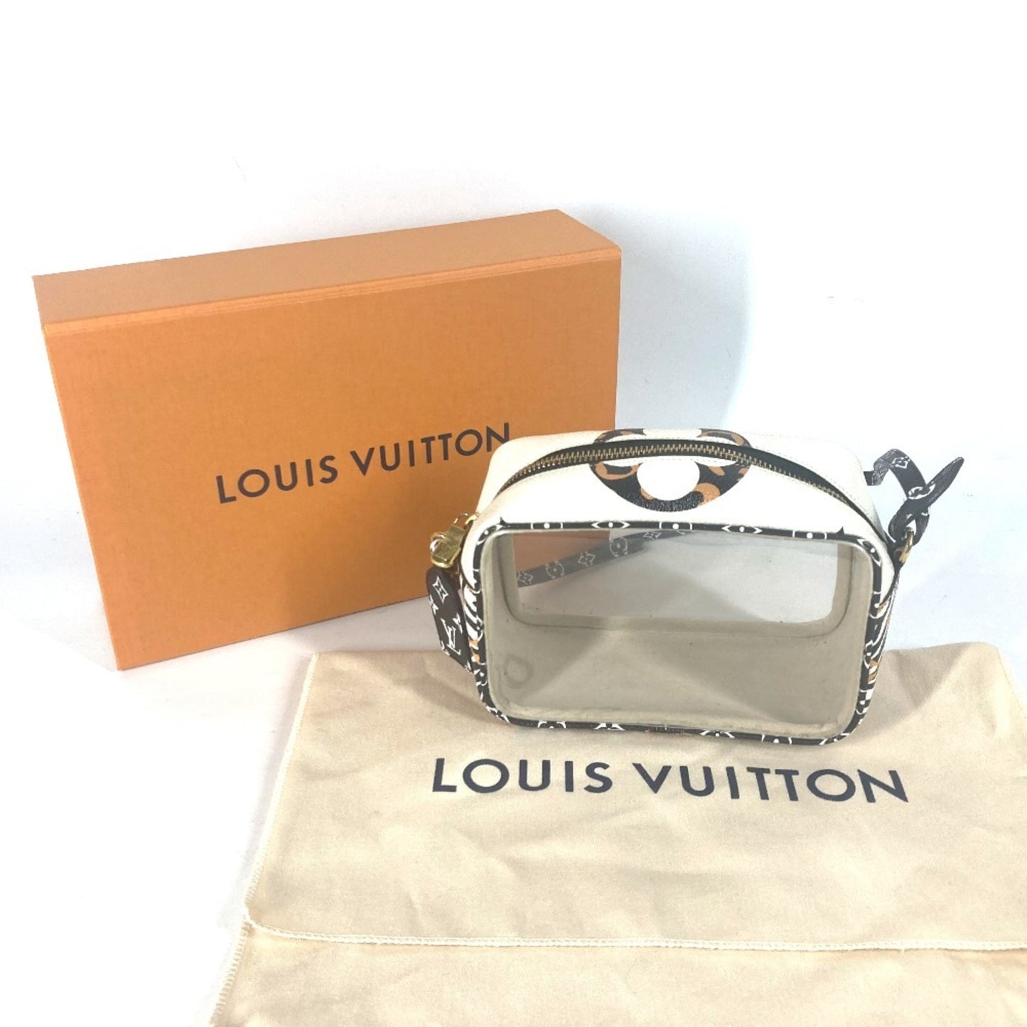 Louis Vuitton Beach Pouch, Black, Leather, clutch