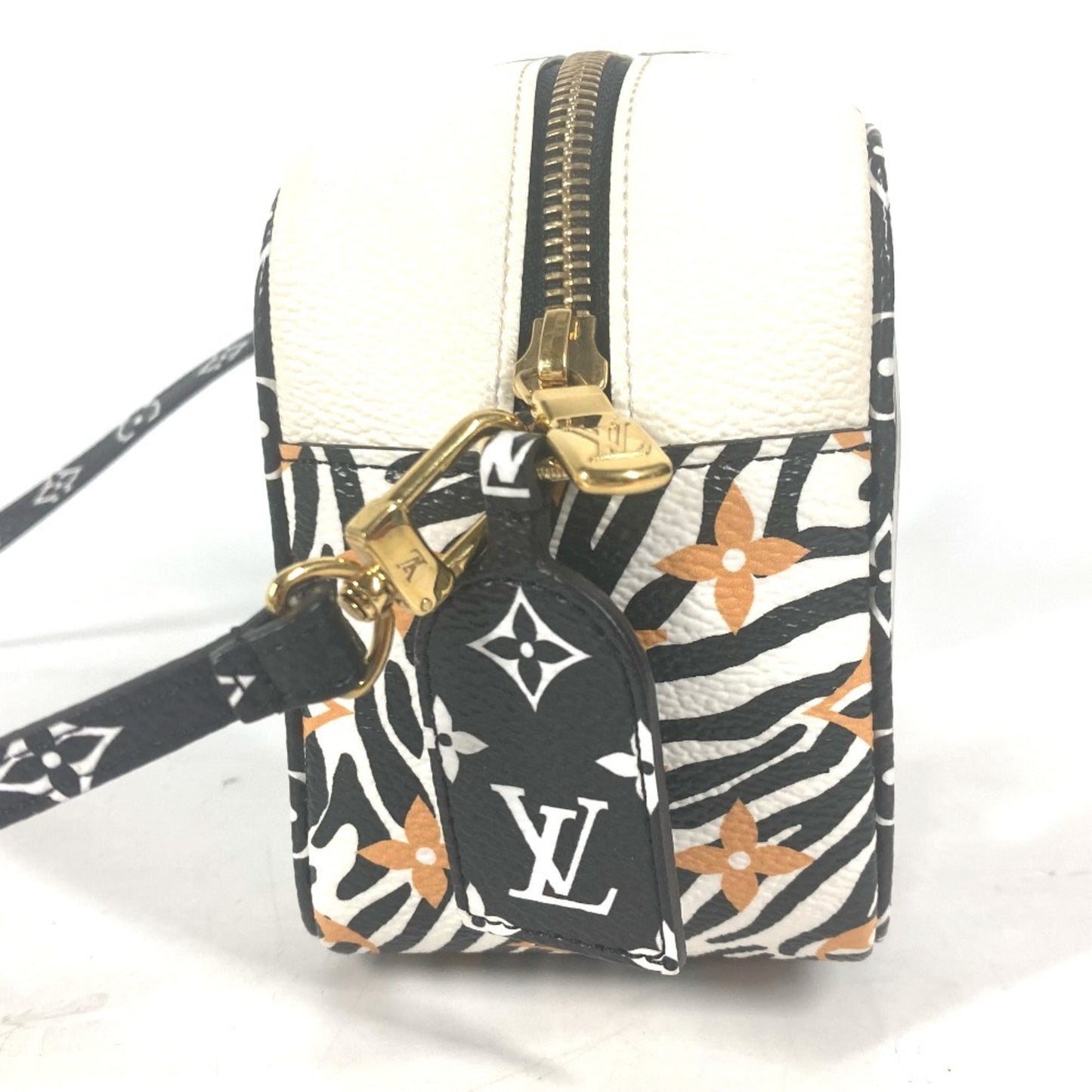Louis Vuitton Beach Pouch, Black, Leather, clutch