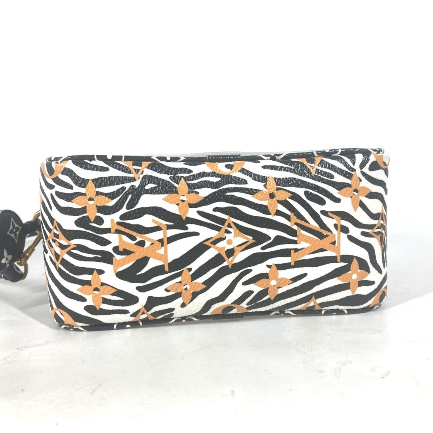 Louis Vuitton Beach Pouch, Black, Leather, clutch