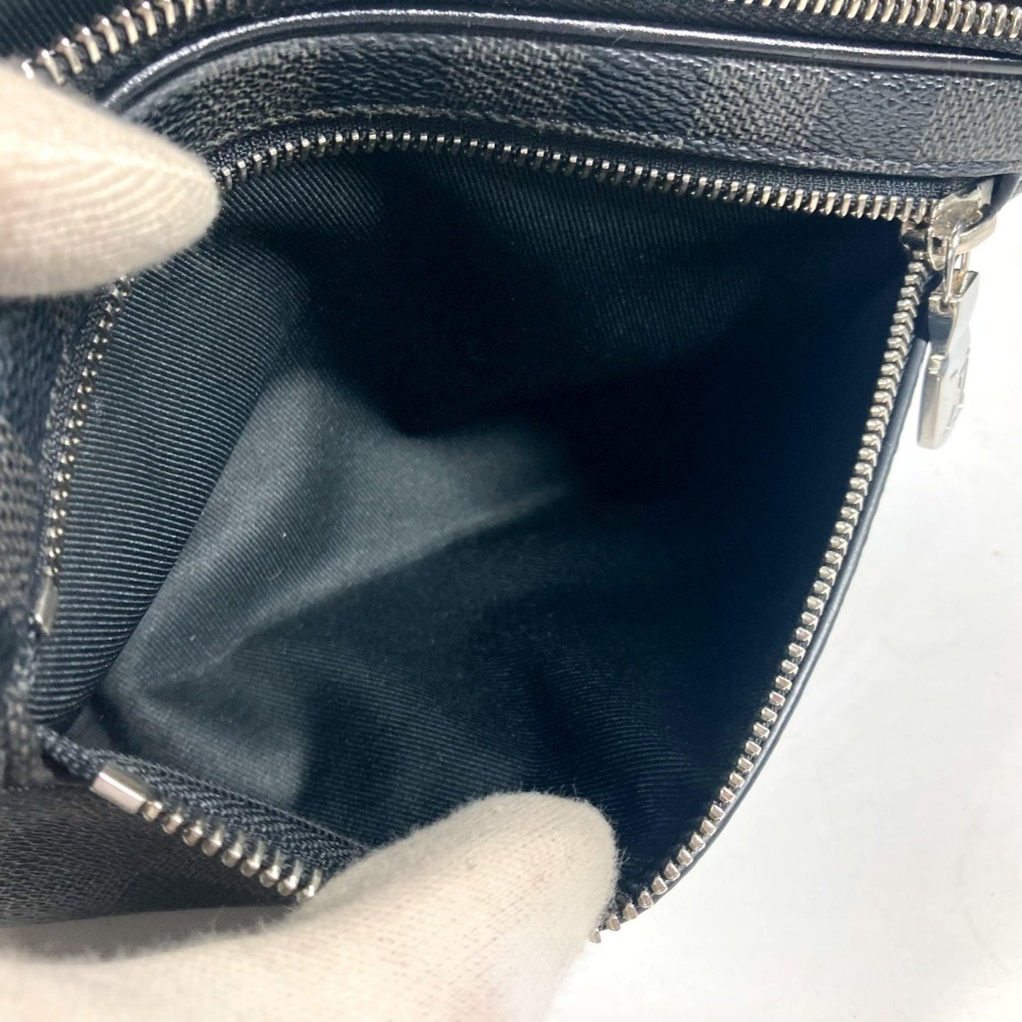 Louis Vuitton Alpha, Black, Canvas, clutch