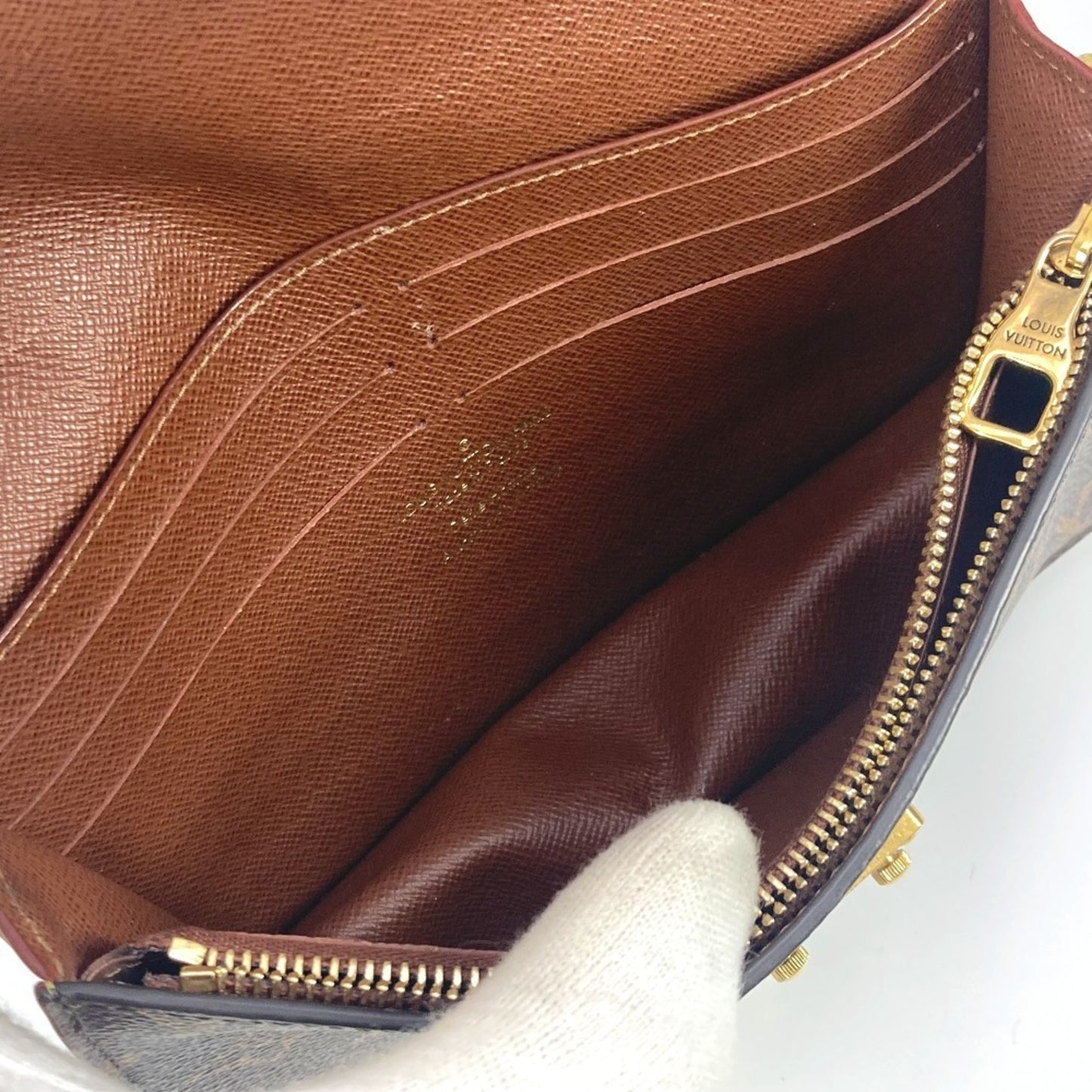 Louis Vuitton, Brown, Canvas, clutch