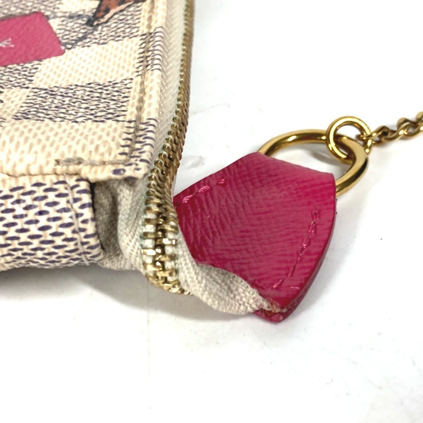 Louis Vuitton Mini Pochette Accessoires, White, Canvas, handbag
