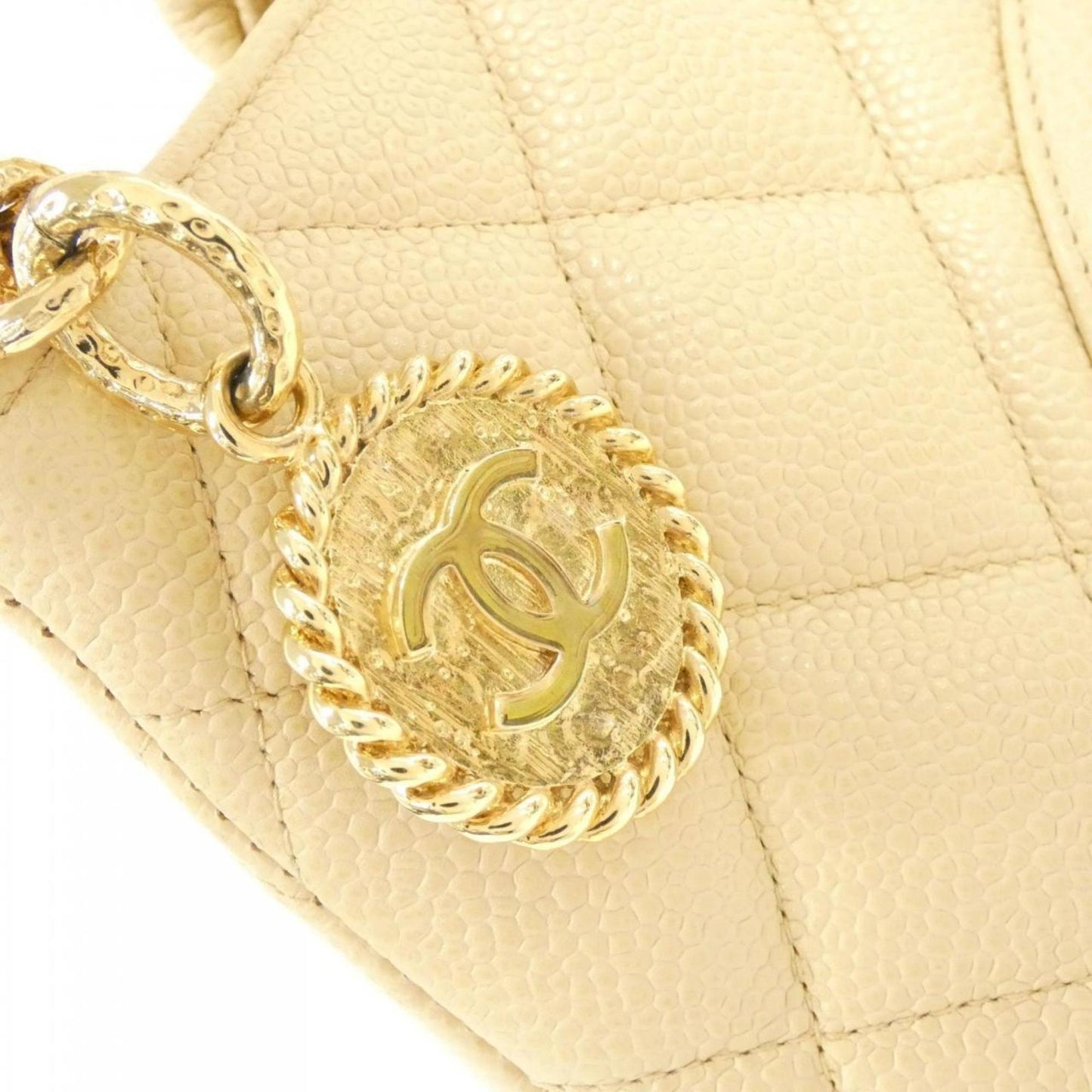 Chanel Medaillon, Beige, Leather, handbag