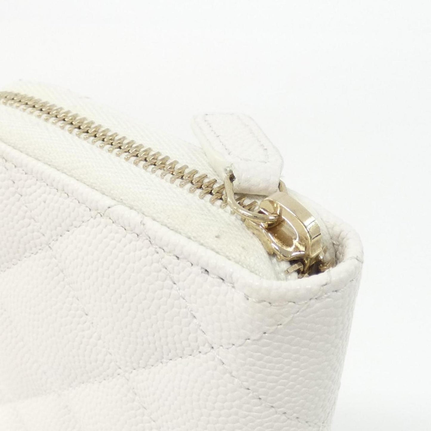 Chanel Zip around wallet, White, Leather, wallet