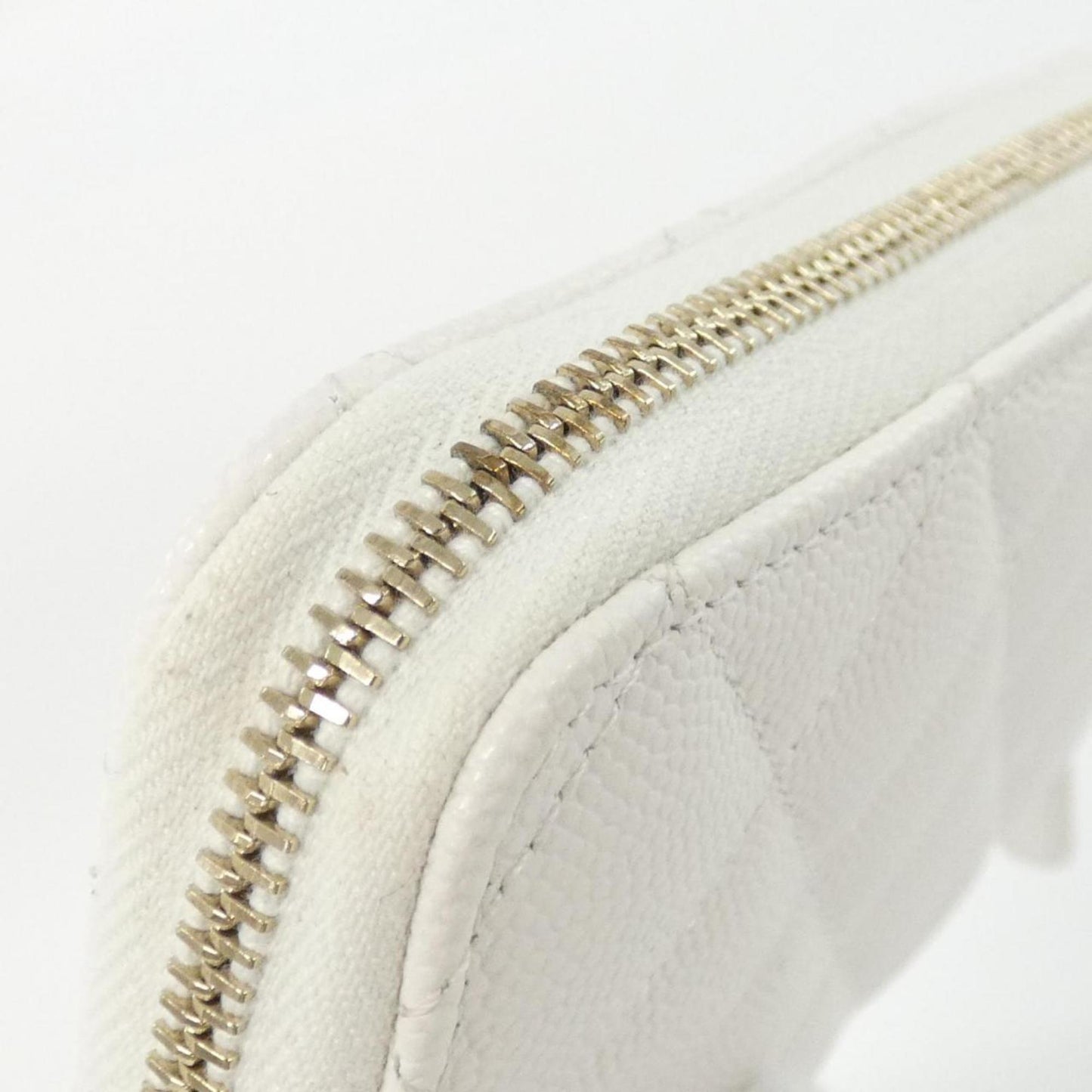 Chanel Zip around wallet, White, Leather, wallet