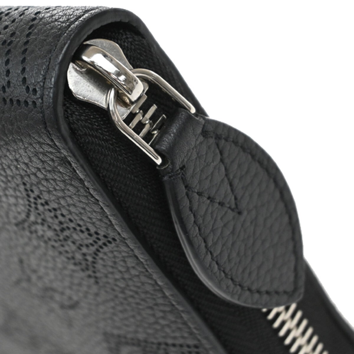 Louis Vuitton Portefeuille zippy, Black, Leather, wallet