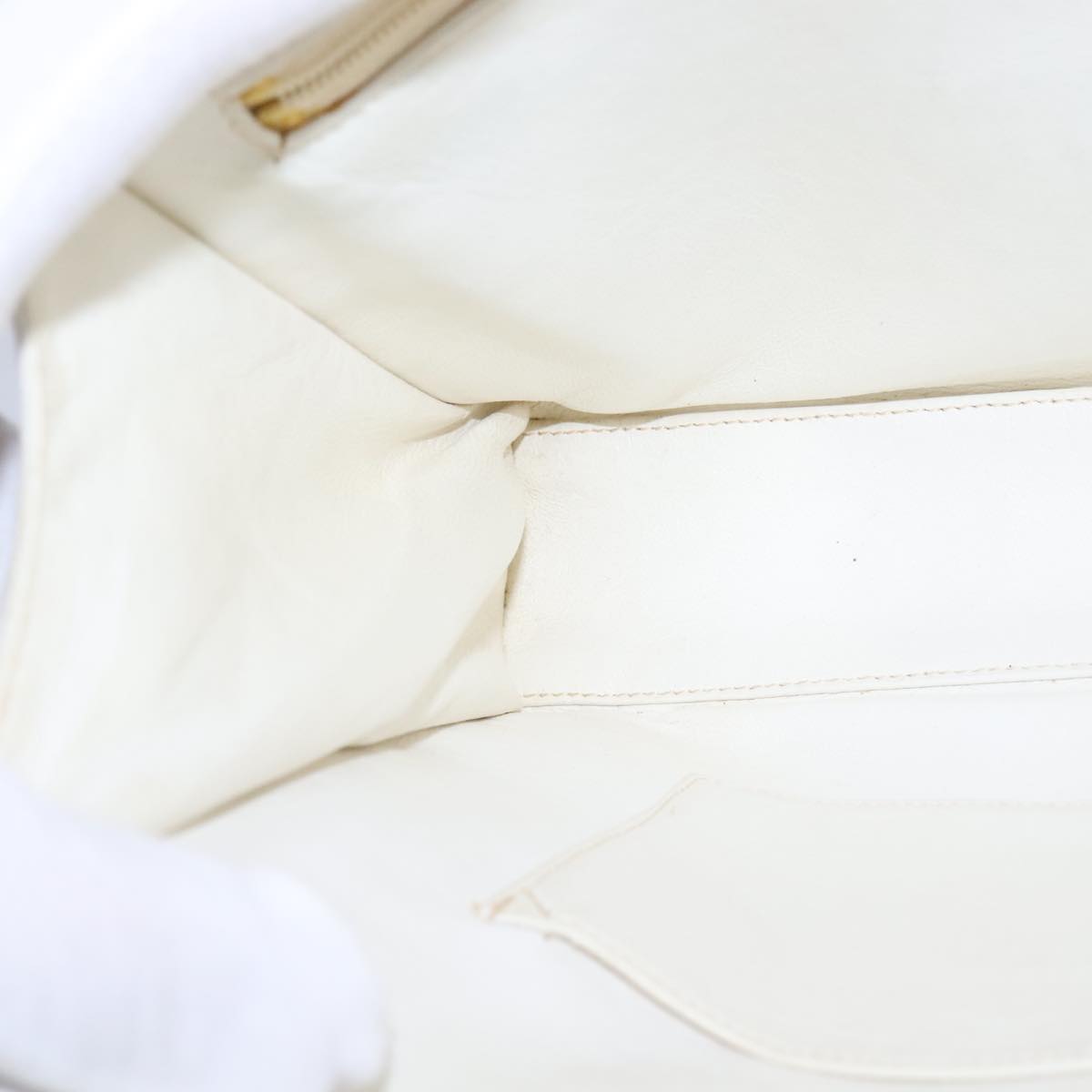 Chanel Cc, White, Leather, shoulder