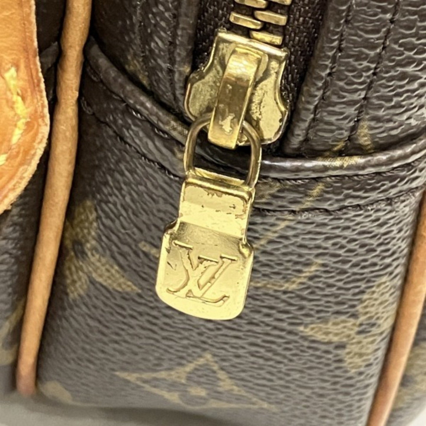 Louis Vuitton Reporter pm, Brown, Canvas, shoulder