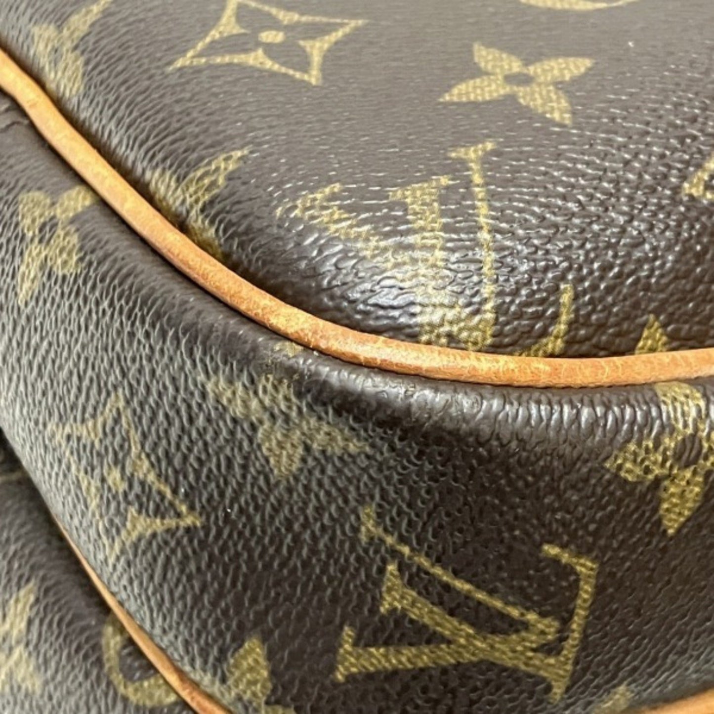 Louis Vuitton Reporter pm, Brown, Canvas, shoulder
