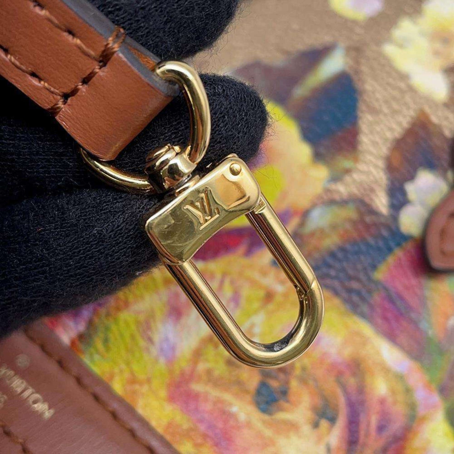 Louis Vuitton Bucket, Gold, Canvas, shoulder