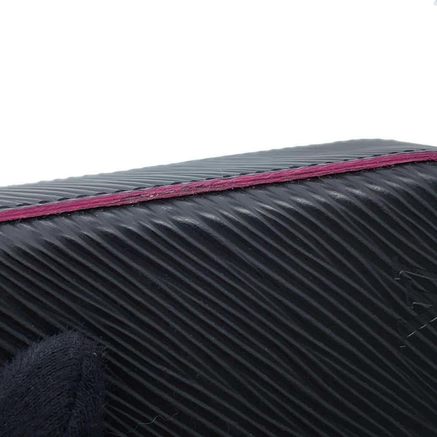 Louis Vuitton Felicie, Black, Leather, clutch