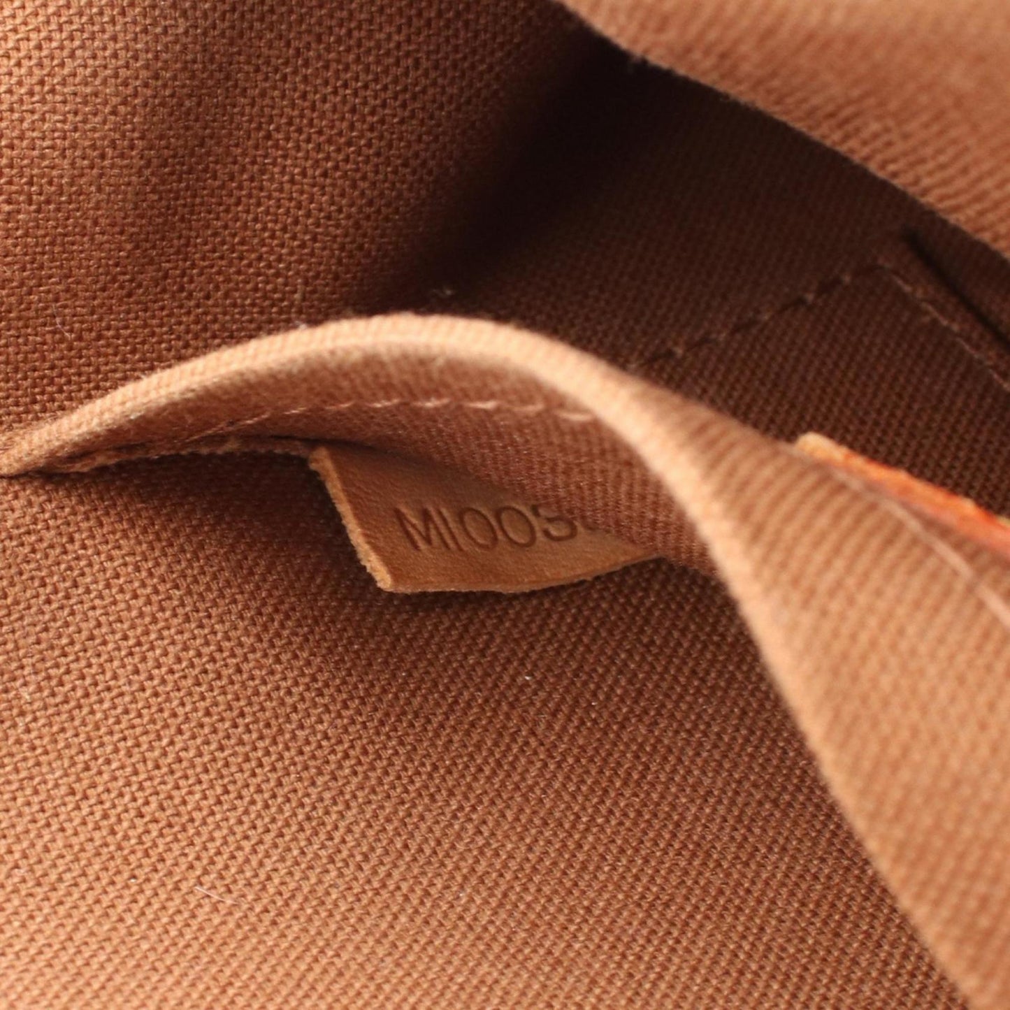 Louis Vuitton Marelle, Brown, Canvas, clutch