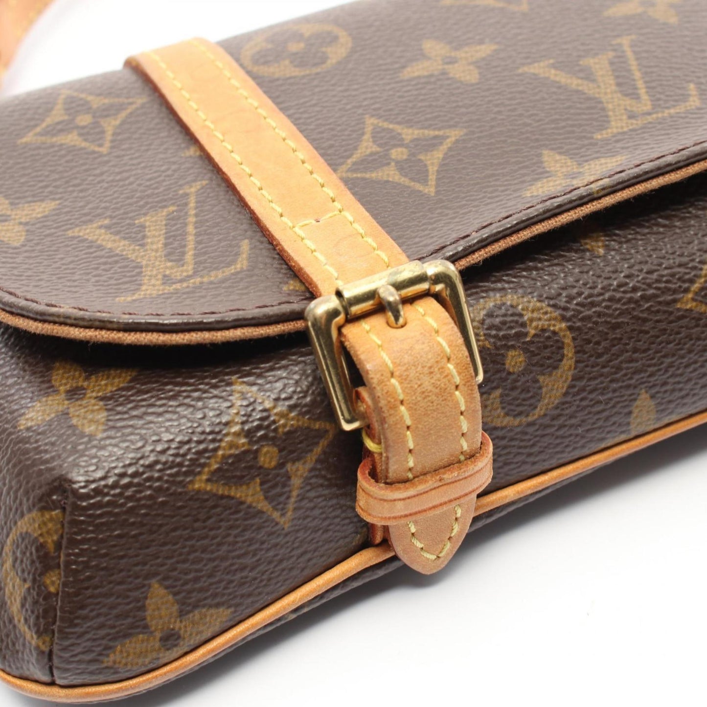 Louis Vuitton Marelle, Brown, Canvas, clutch