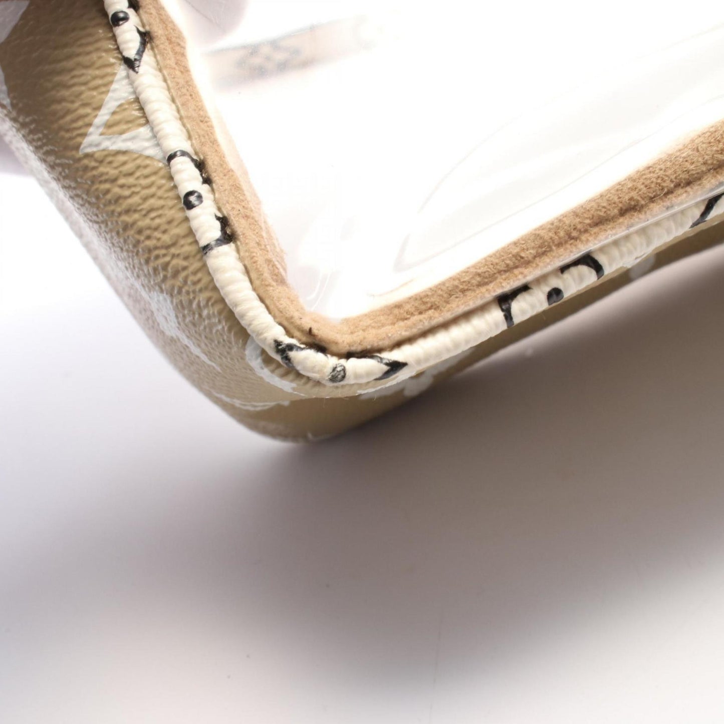 Louis Vuitton Beach Pouch, Khaki, Canvas, clutch