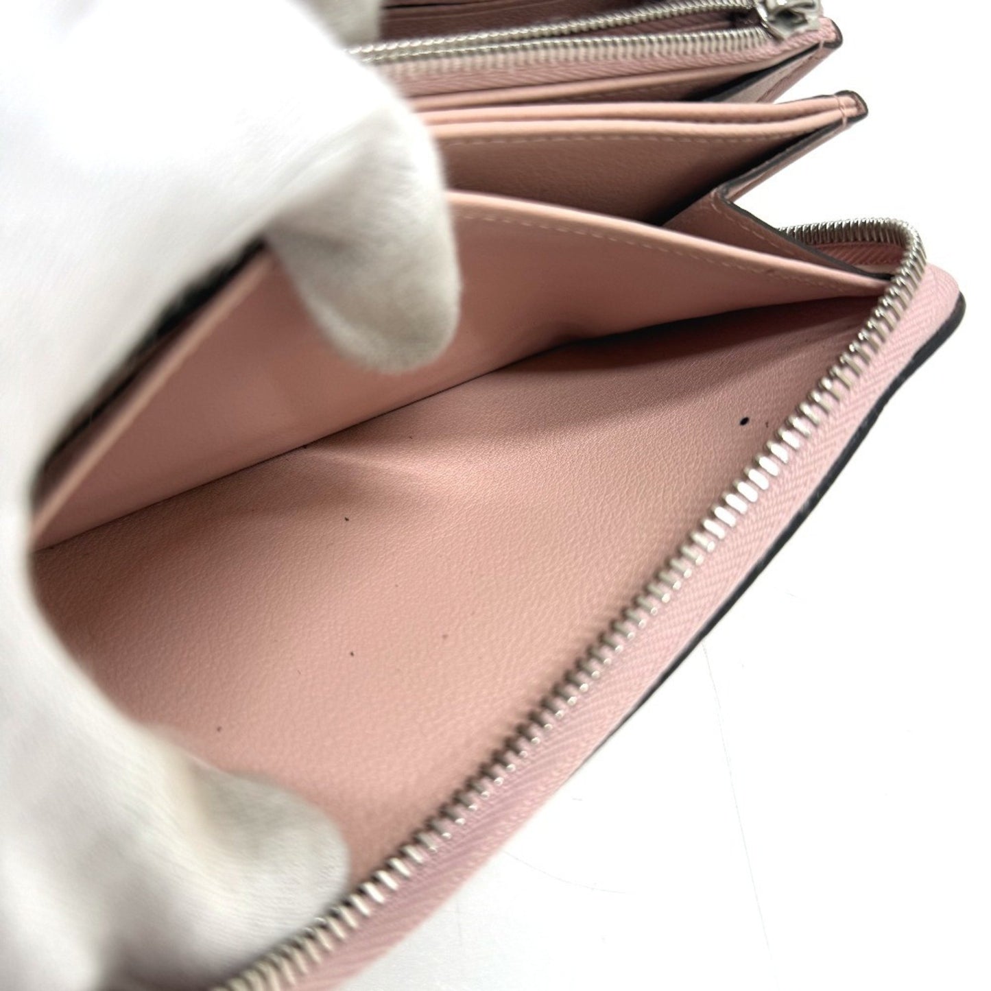 Louis Vuitton Portefeuille zippy, Pink, Leather, wallet