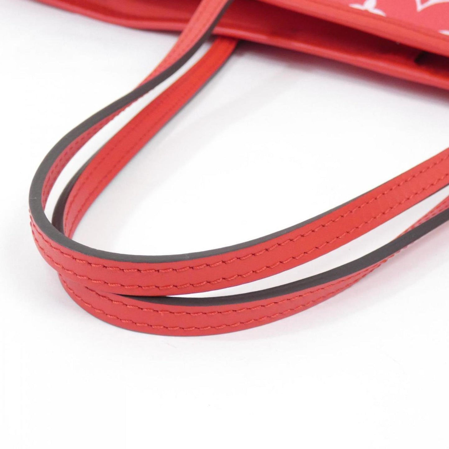 Louis Vuitton Neverfull MM, Red, Canvas, tote