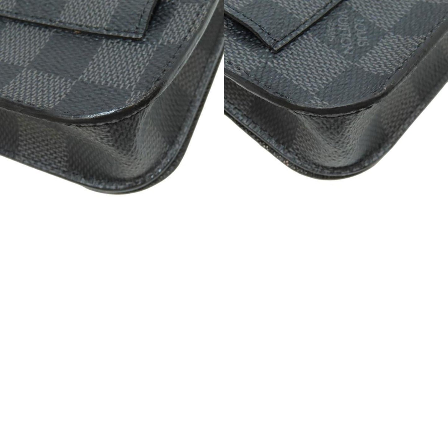 Louis Vuitton Bum Bag / Sac Ceinture, Black, Canvas, shoulder