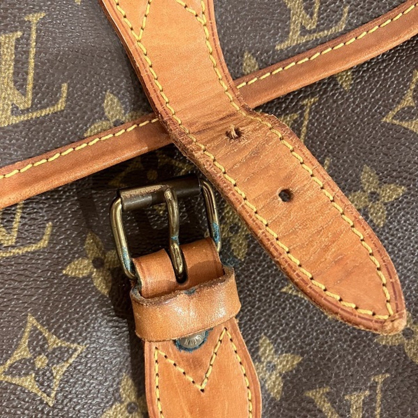 Louis Vuitton Gibecière, Brown, Canvas, shoulder