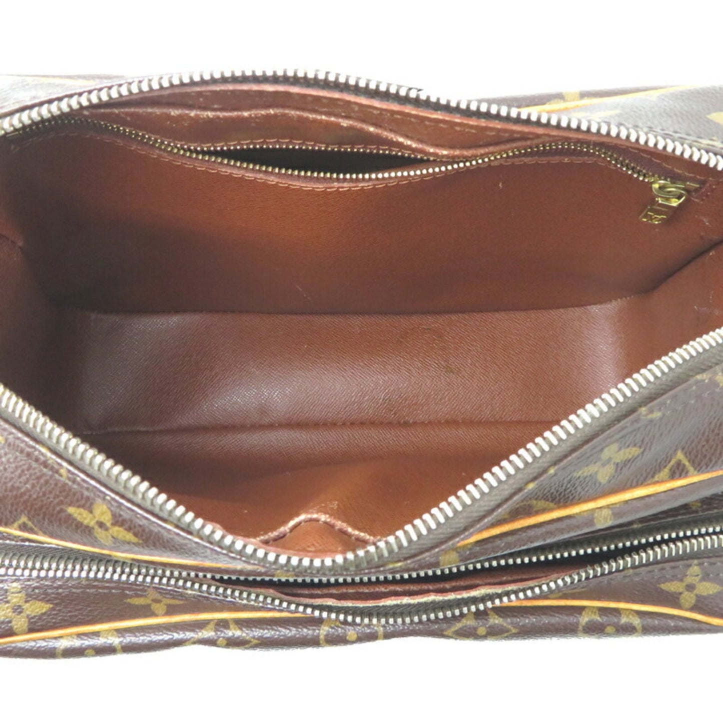 Louis Vuitton Nile, Brown, Canvas, shoulder