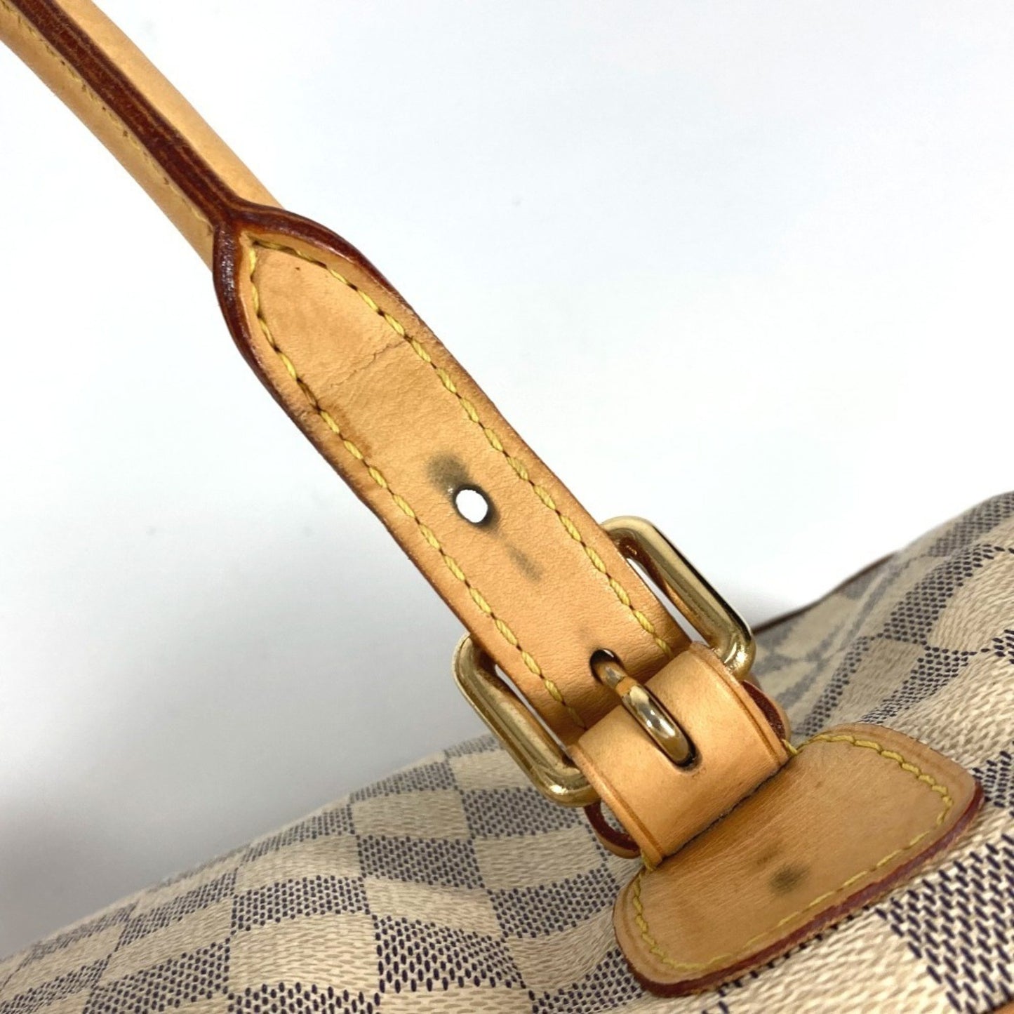 Louis Vuitton Berkeley, White, Canvas, handbag