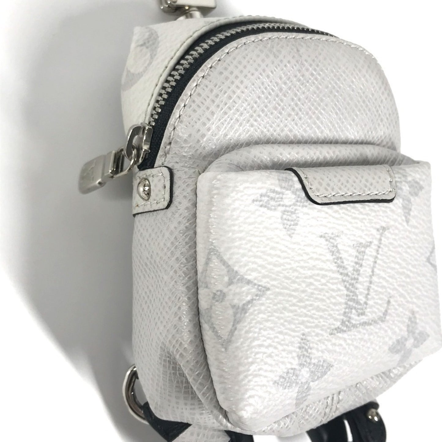 Louis Vuitton Pochette Clés, White, Canvas, wallet