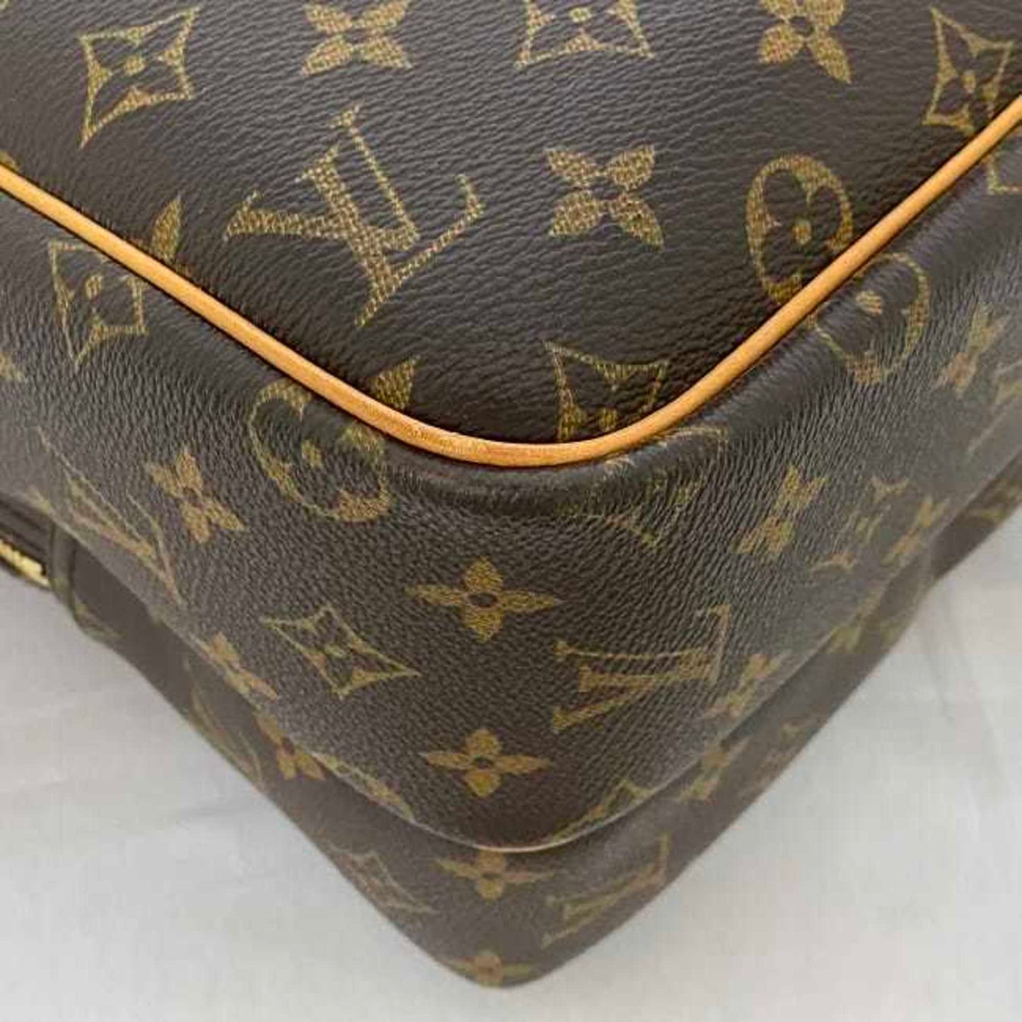 Louis Vuitton Reporter, Brown, Canvas, shoulder