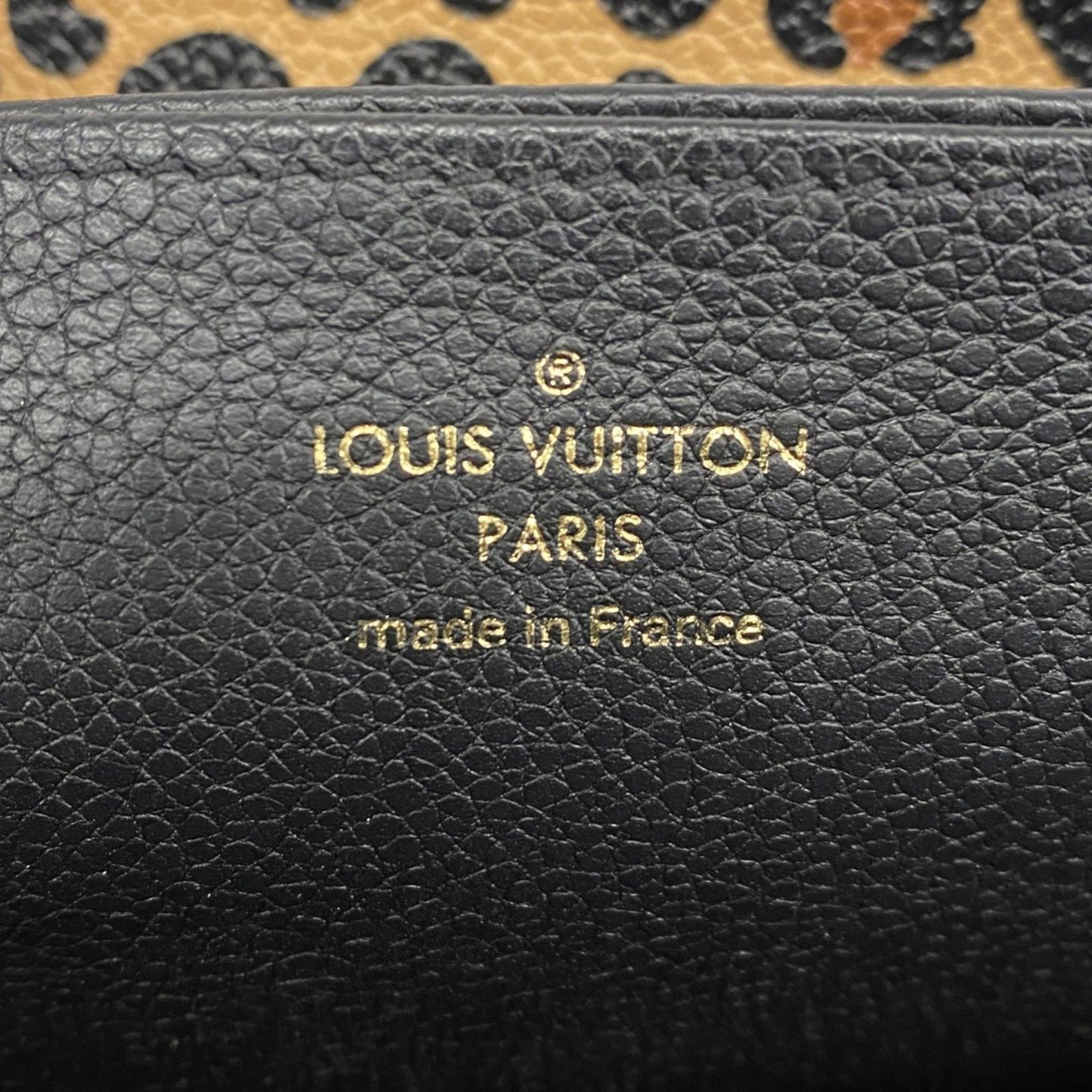 Louis Vuitton Portefeuille zippy, Black, Leather, wallet