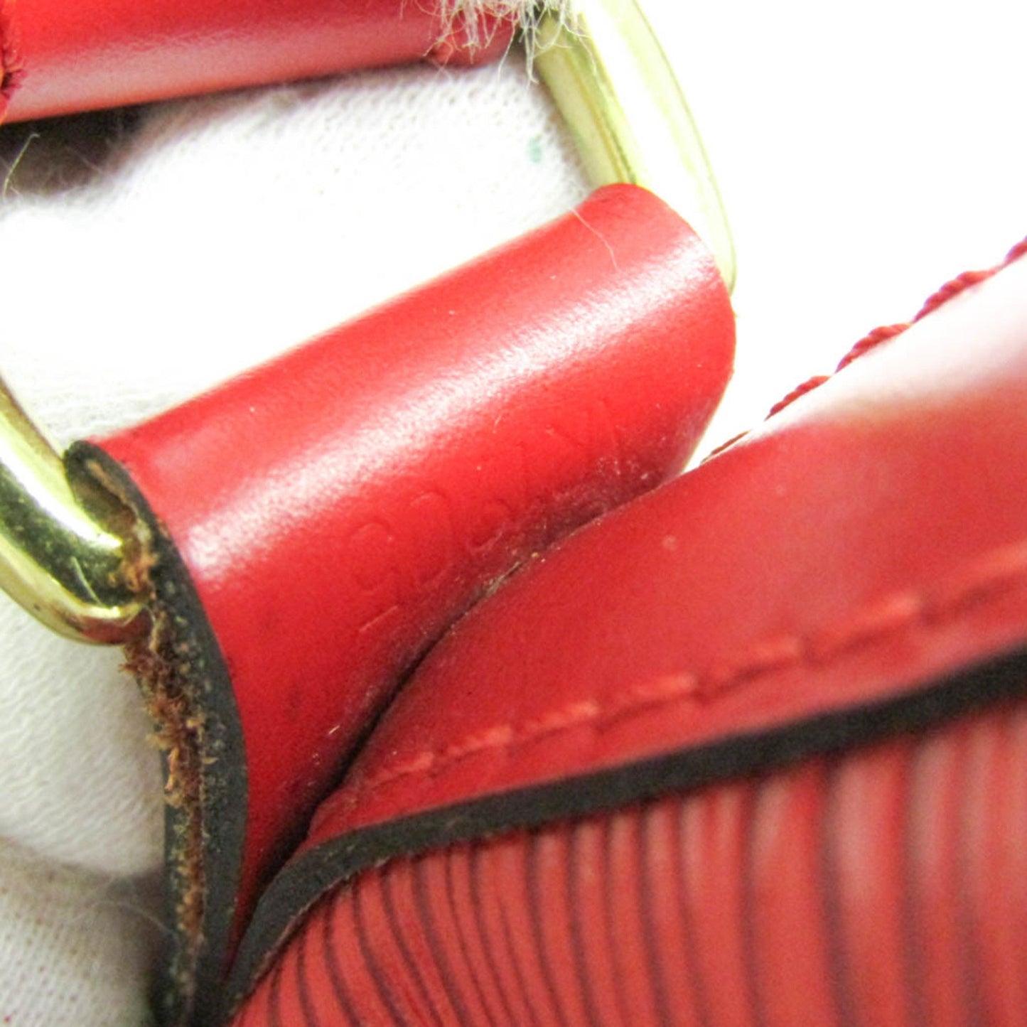 Louis Vuitton Petit Noé, Red, Leather, shoulder