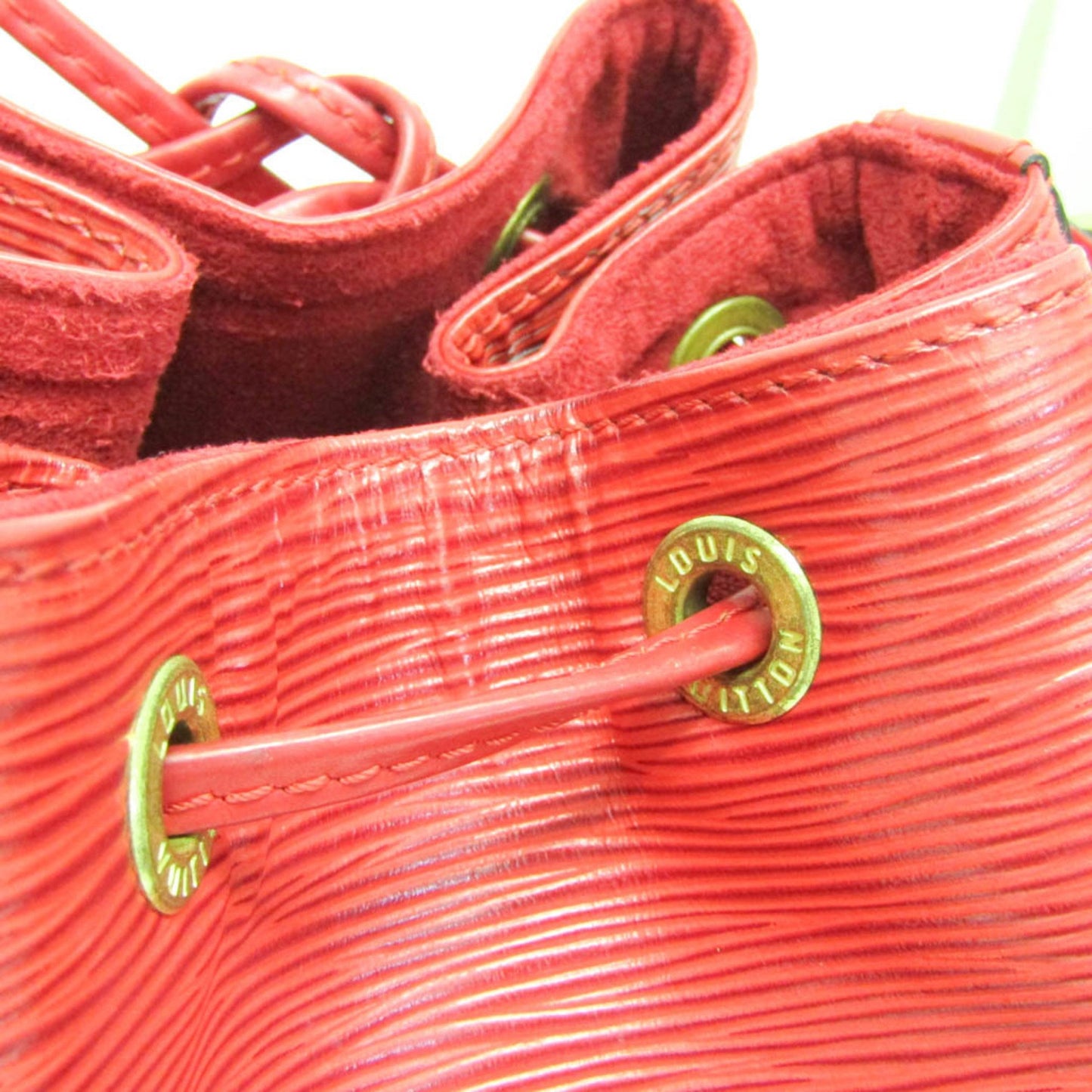 Louis Vuitton Petit Noé, Red, Leather, shoulder