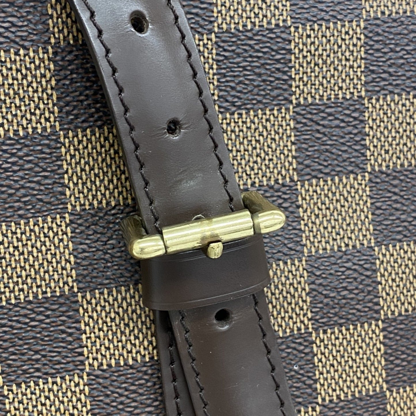 Louis Vuitton Chelsea, Brown, Canvas, tote