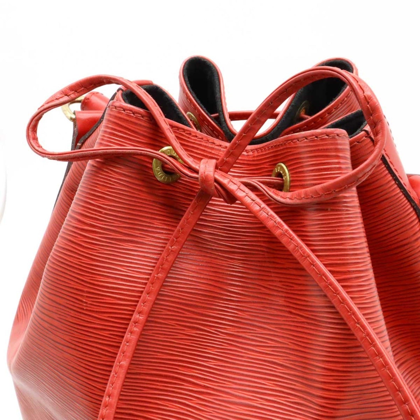 Louis Vuitton Noé, Red, Leather, shoulder