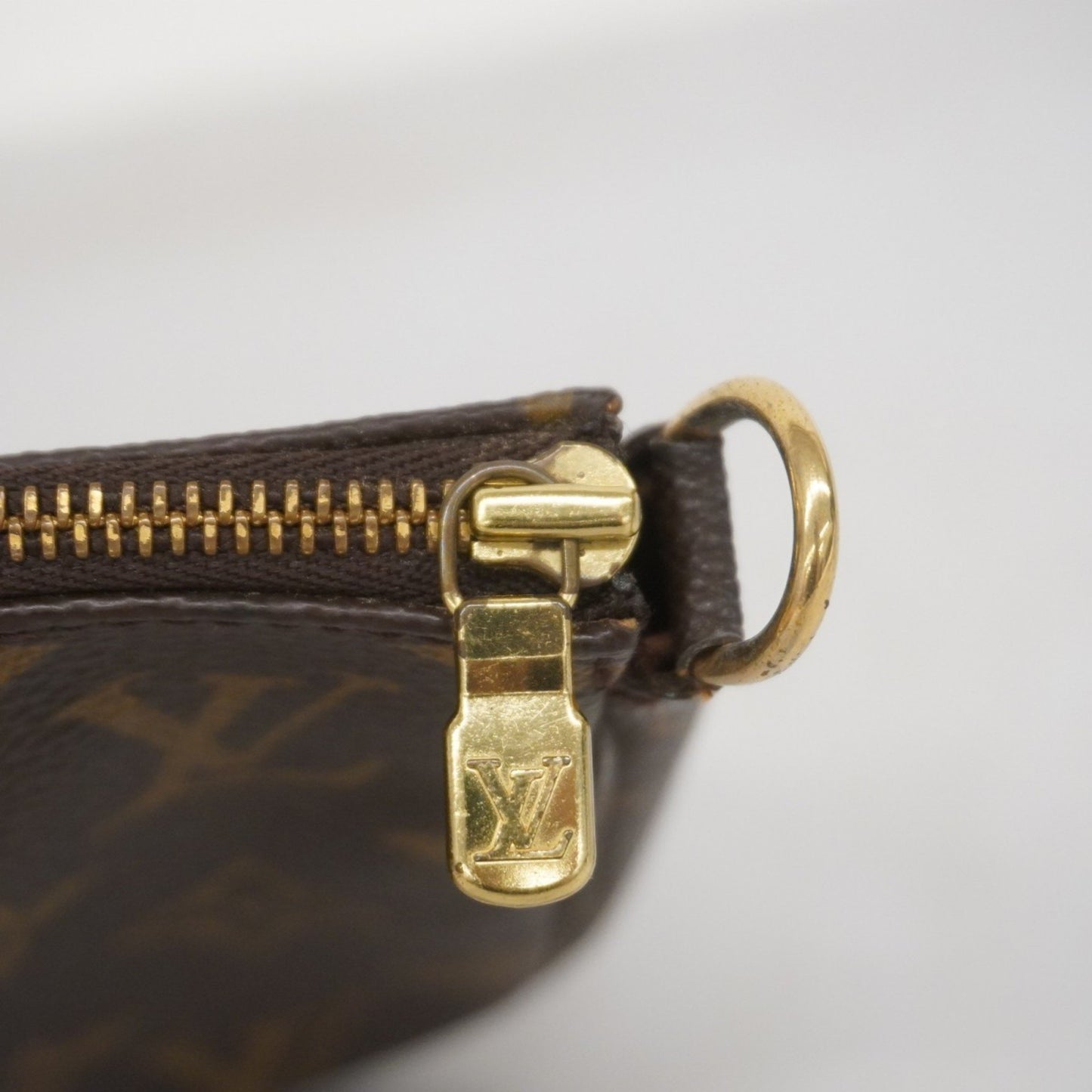 Louis Vuitton Pochette Accessoire, Brown, Canvas, clutch
