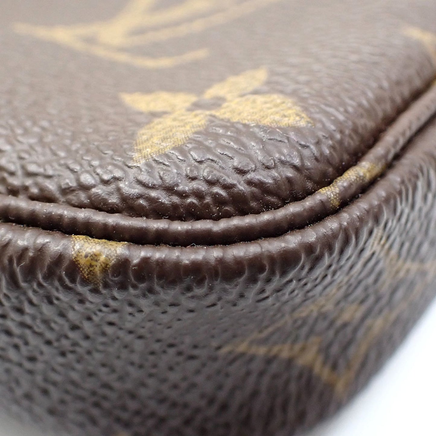 Louis Vuitton Mini Pochette Accessoires, Brown, Canvas, clutch