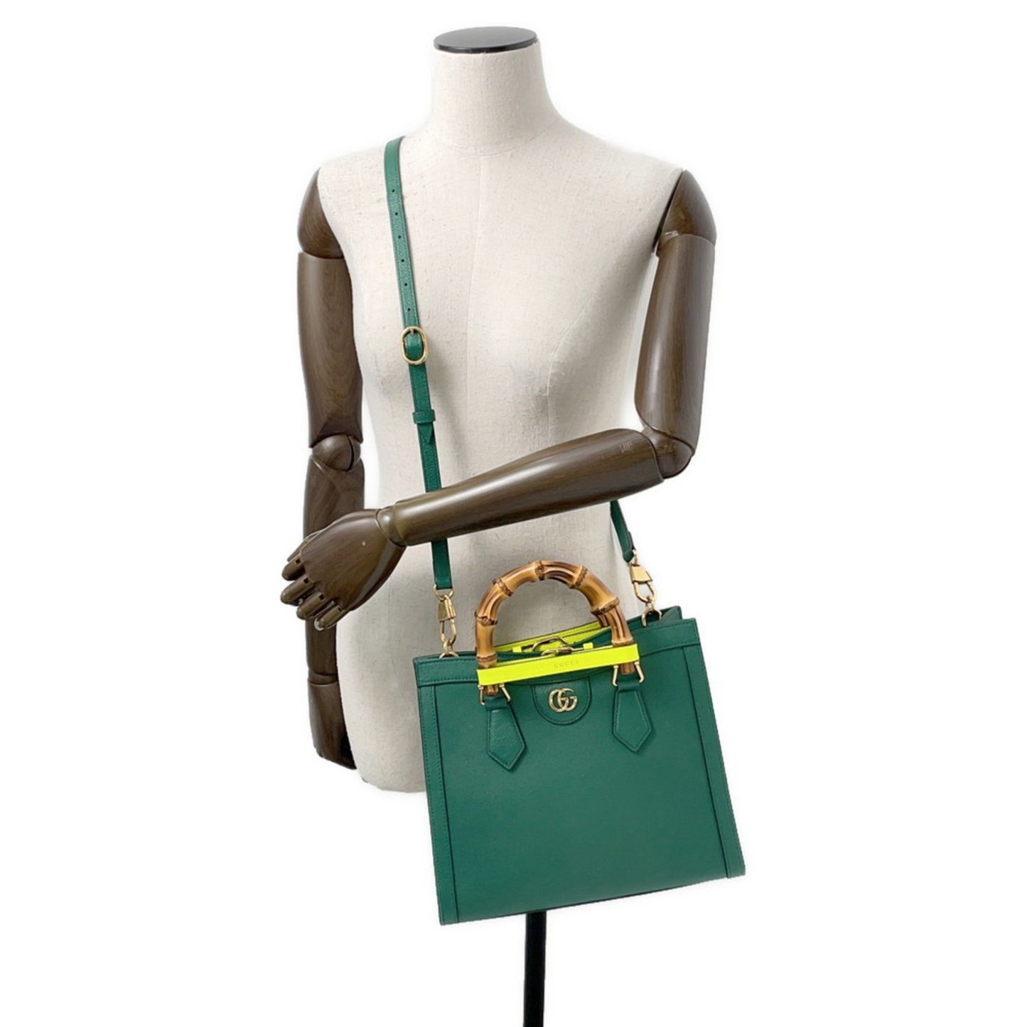 Gucci Diana, Green, Leather, handbag