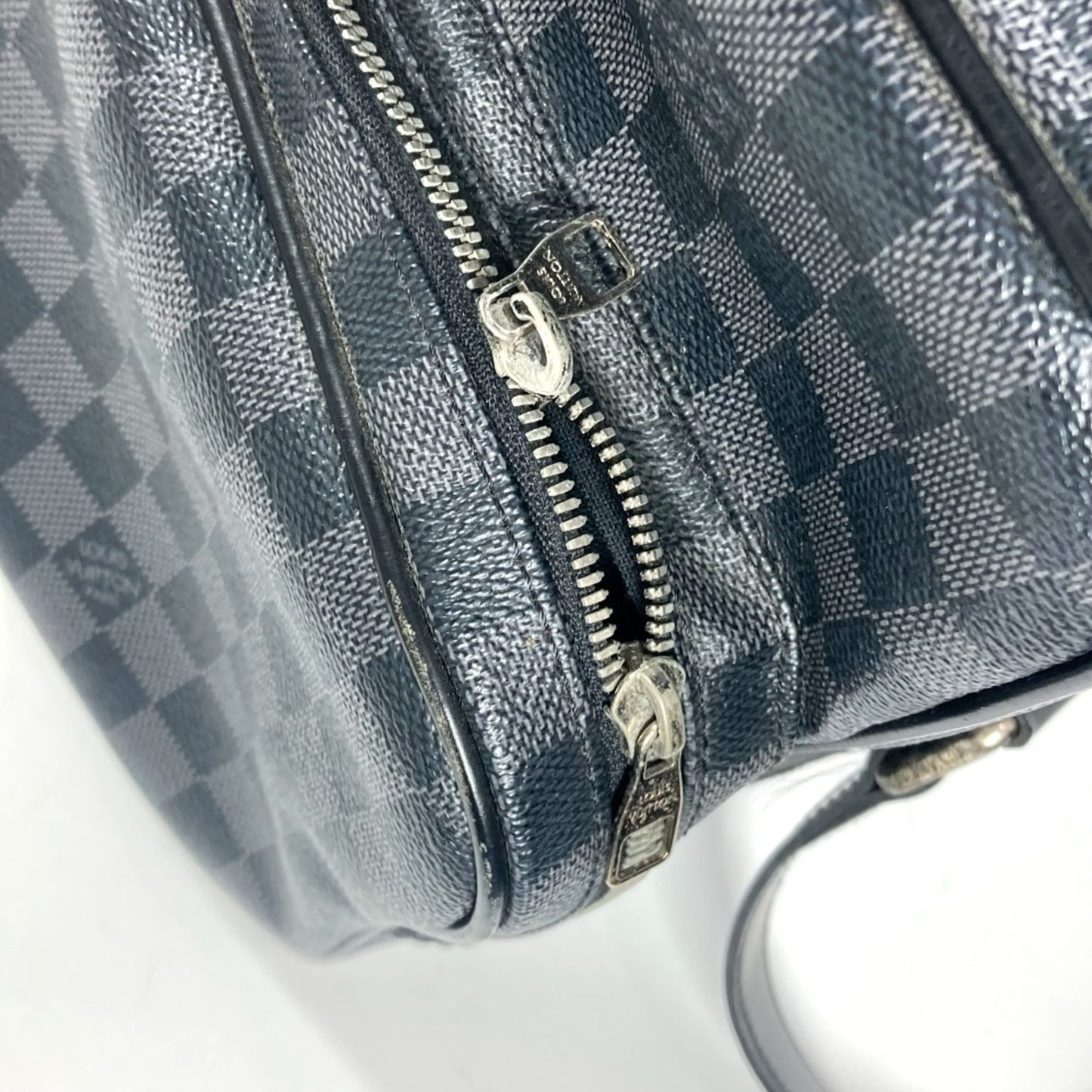 Louis Vuitton Leoh, Black, Canvas, shoulder