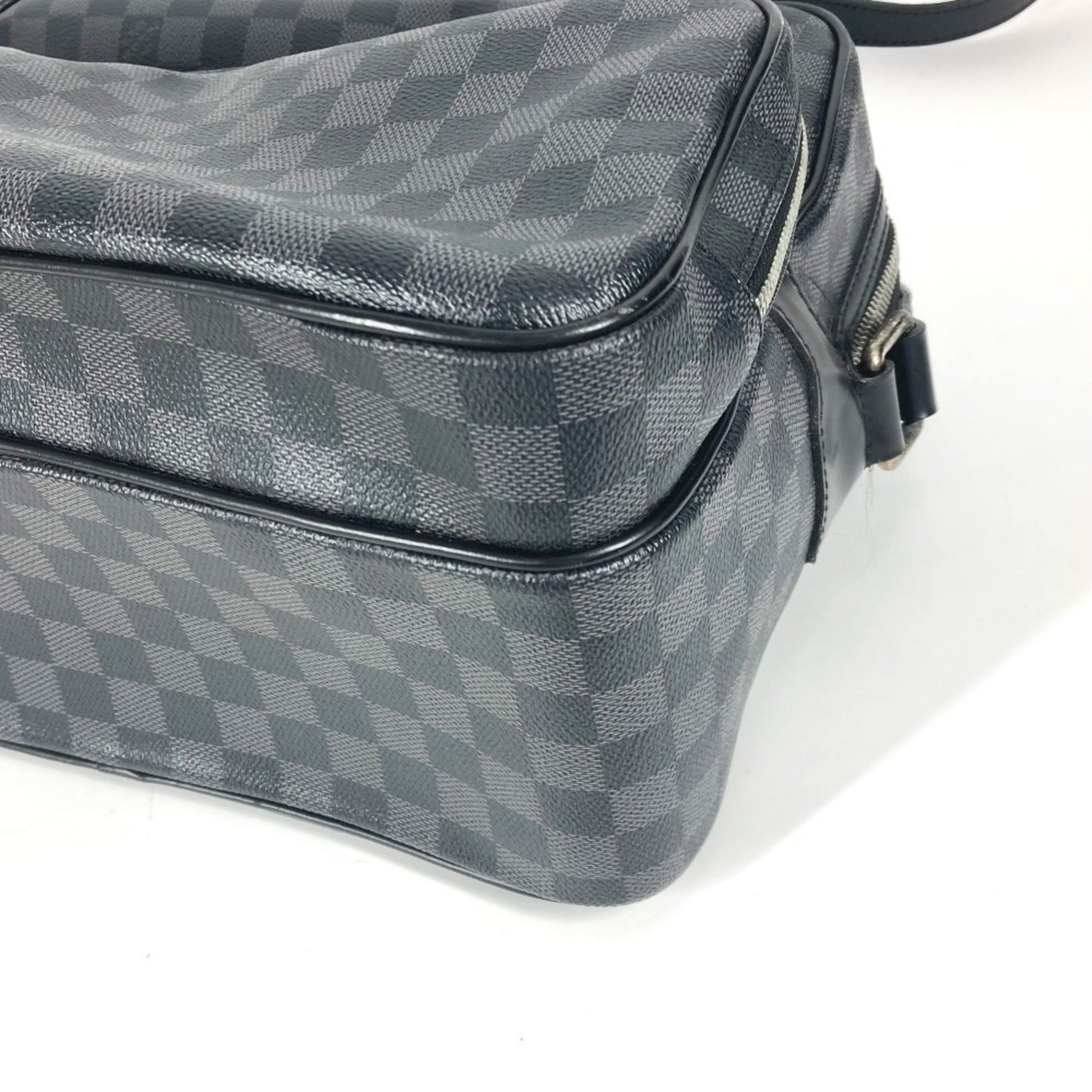 Louis Vuitton Leoh, Black, Canvas, shoulder