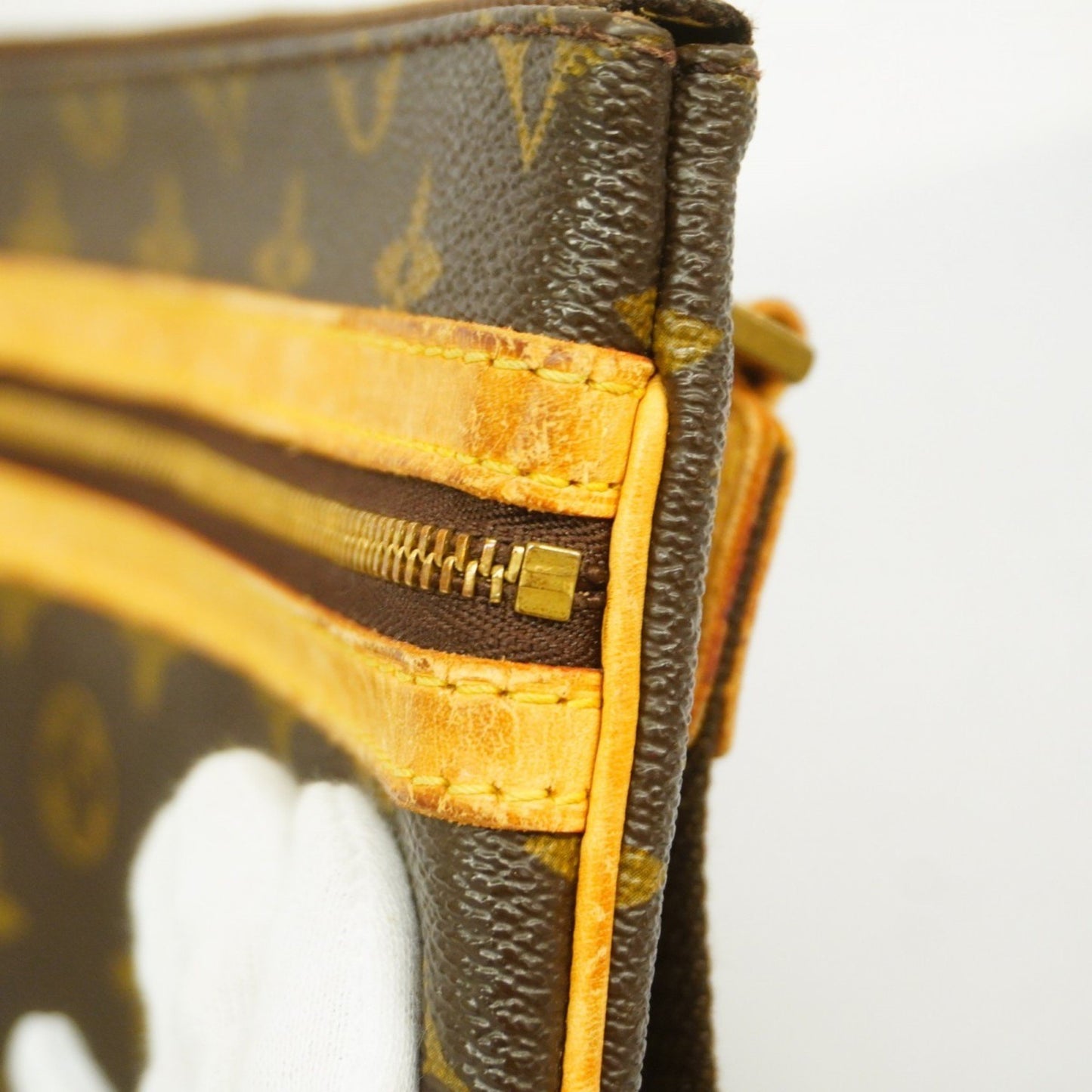 Louis Vuitton Bosphore, Brown, Canvas, shoulder