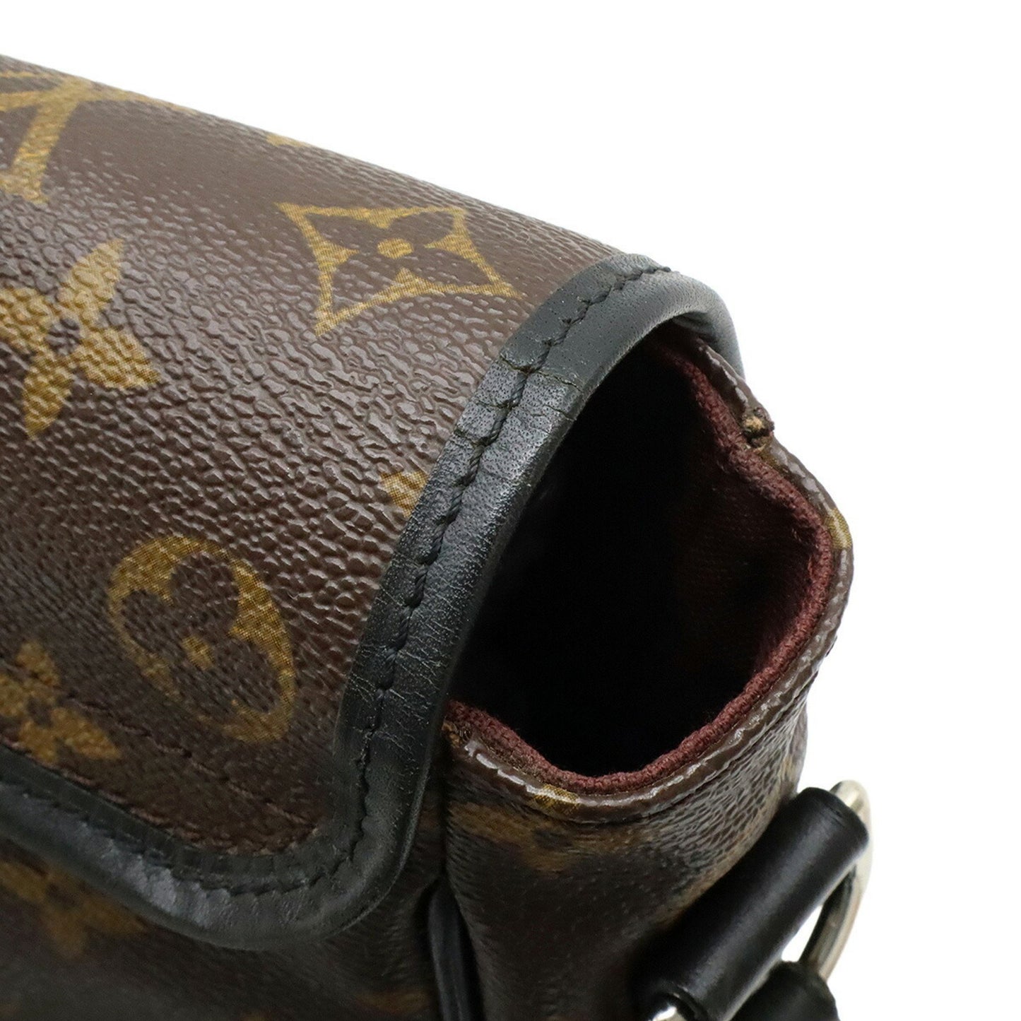 Louis Vuitton Bass, Brown, Canvas, clutch