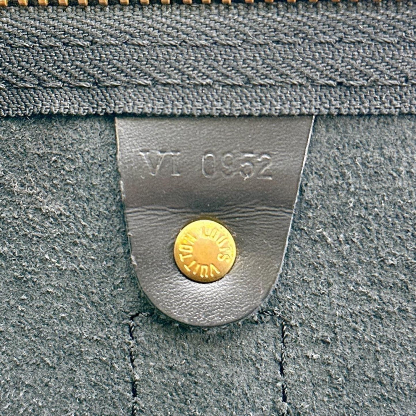 Louis Vuitton Keepall 50, Black, Leather, travel
