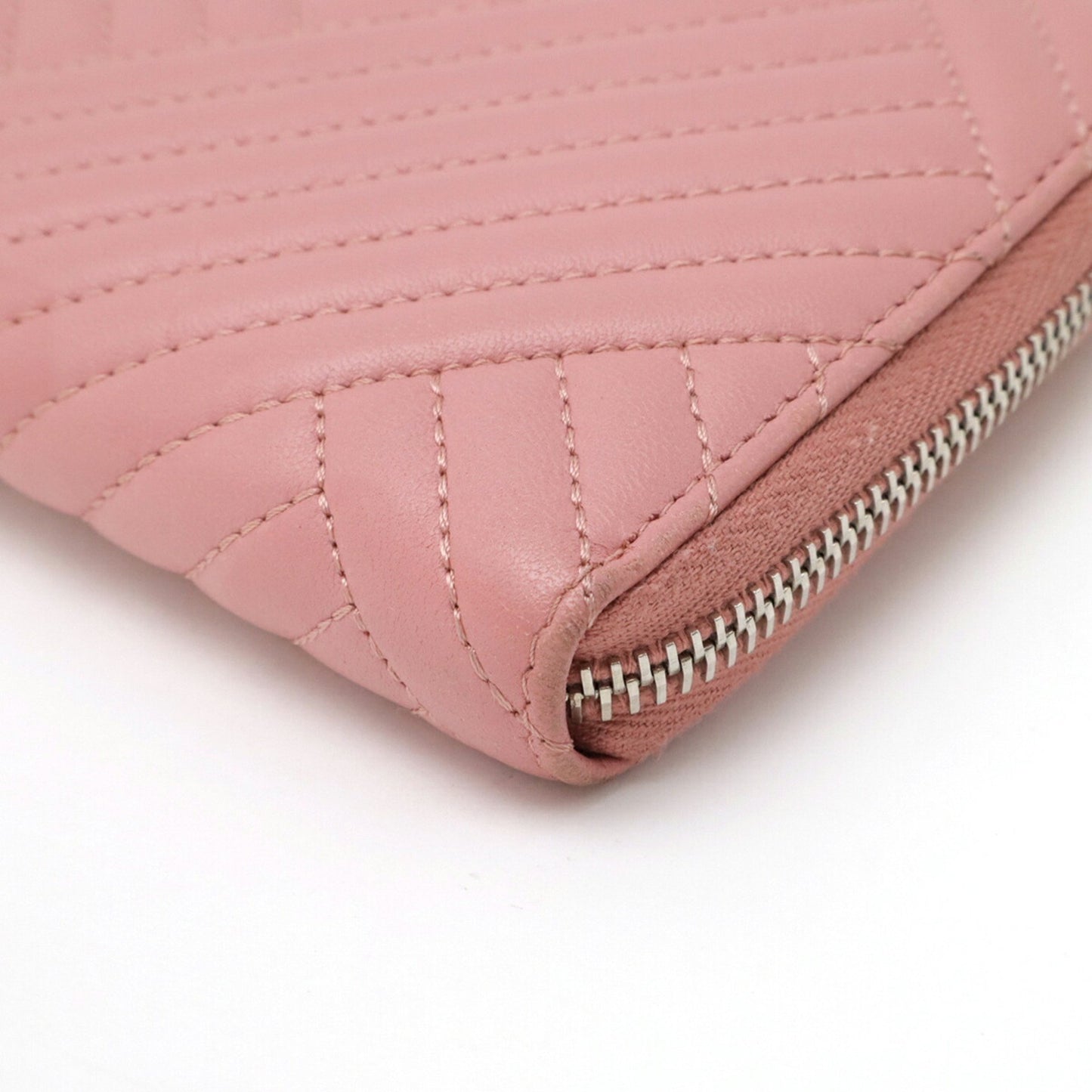 Chanel Zip around wallet, Pink, Leather, wallet