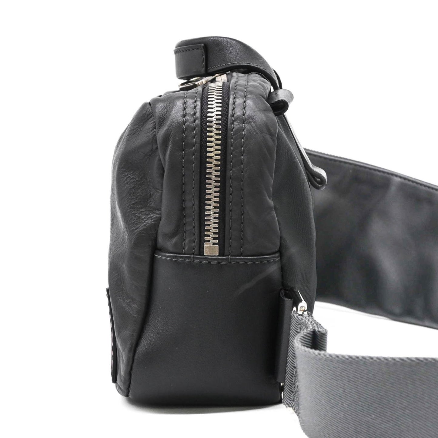 Louis Vuitton V Line Cross, Black, Leather, clutch